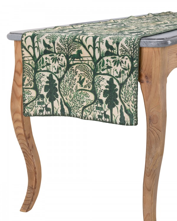 THE ENCHANTED WOODLAND Table runner